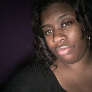 Meet your Posher, Ila