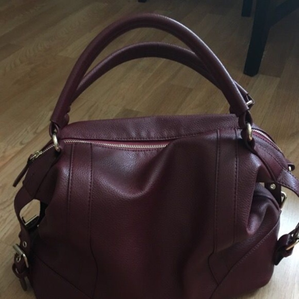 Red wine purse