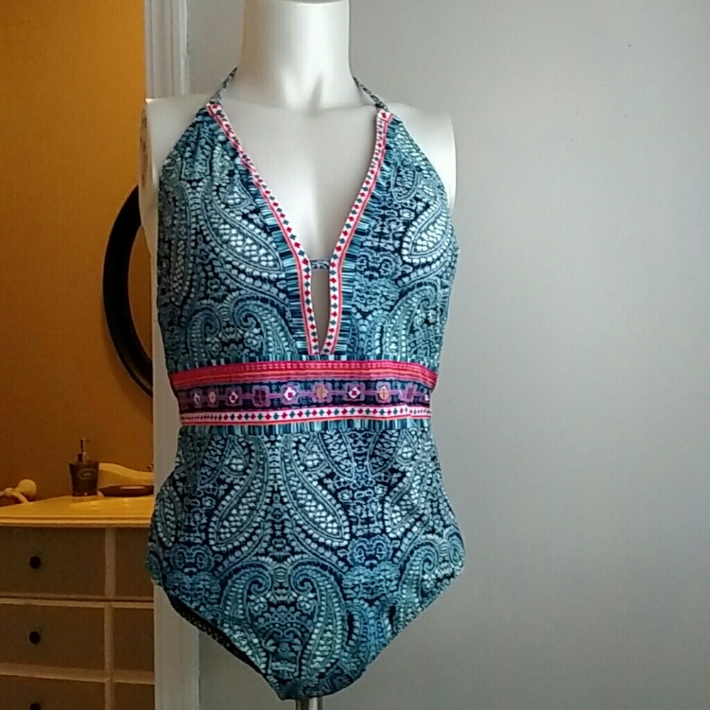 NWT nanette lepore one piece swimsuit sz medium