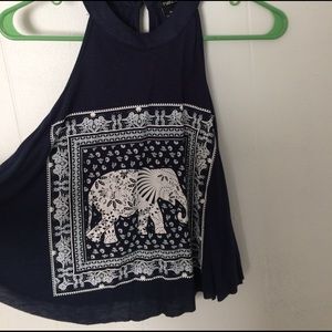 Extra small rue 21 elephant crop top