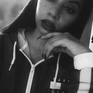 Meet your Posher, Sarai