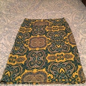 LulaRoe Cassie skirt