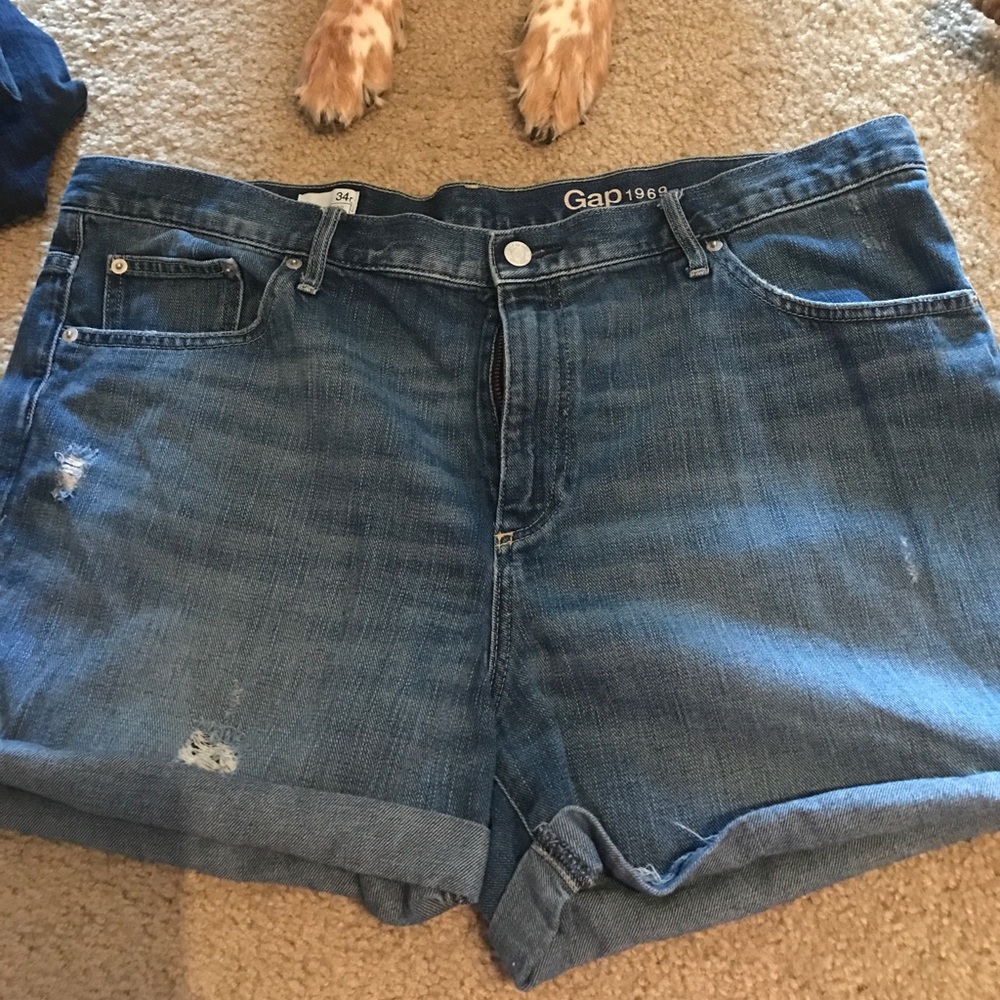 Gap sexy boyfriend shorts.