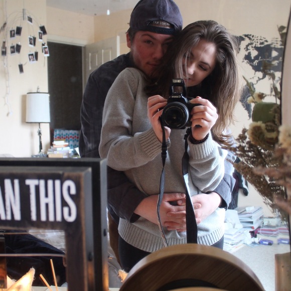 MEET YOUR POSHERS! - Picture 1 of 1