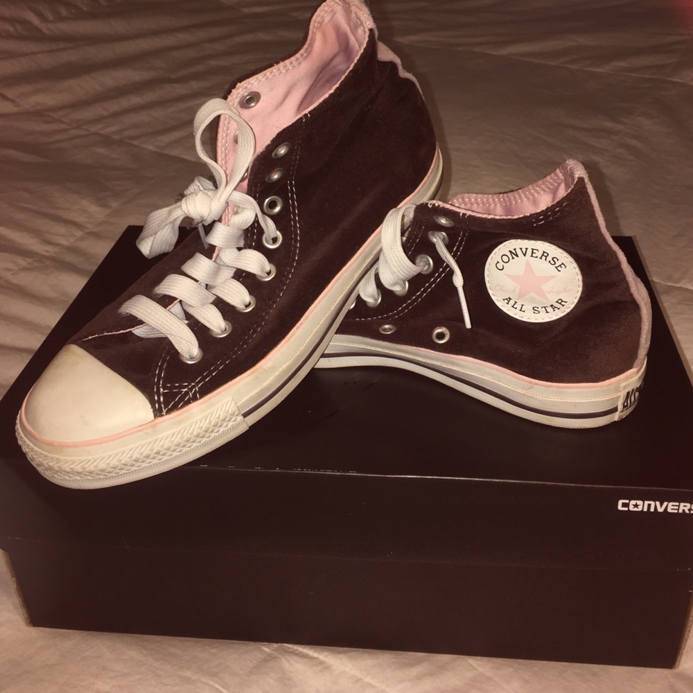 Brown sued converse high top sneakers