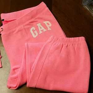 GAP Sweatpants. Excellent Uses Condition.