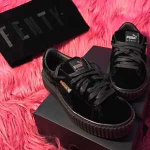 !PUMA CREEPERS! In black