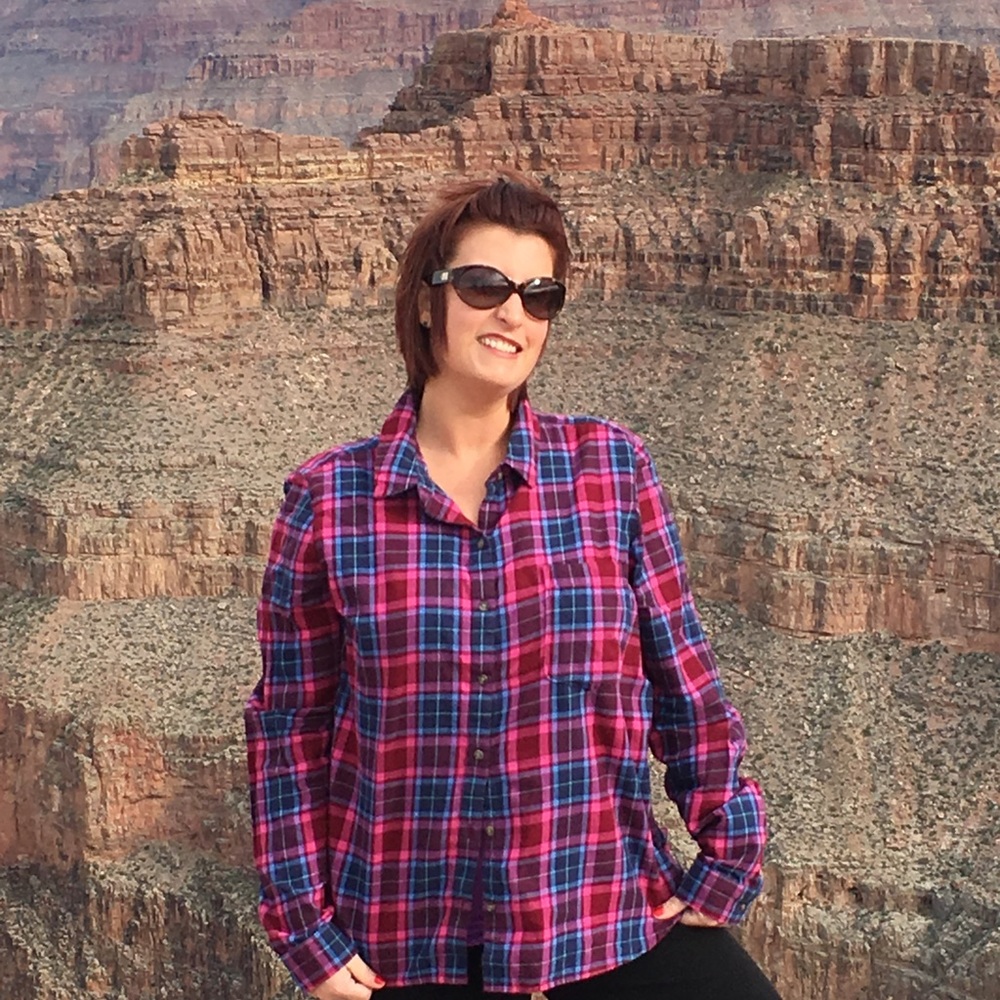 Meet your Posher, Lori