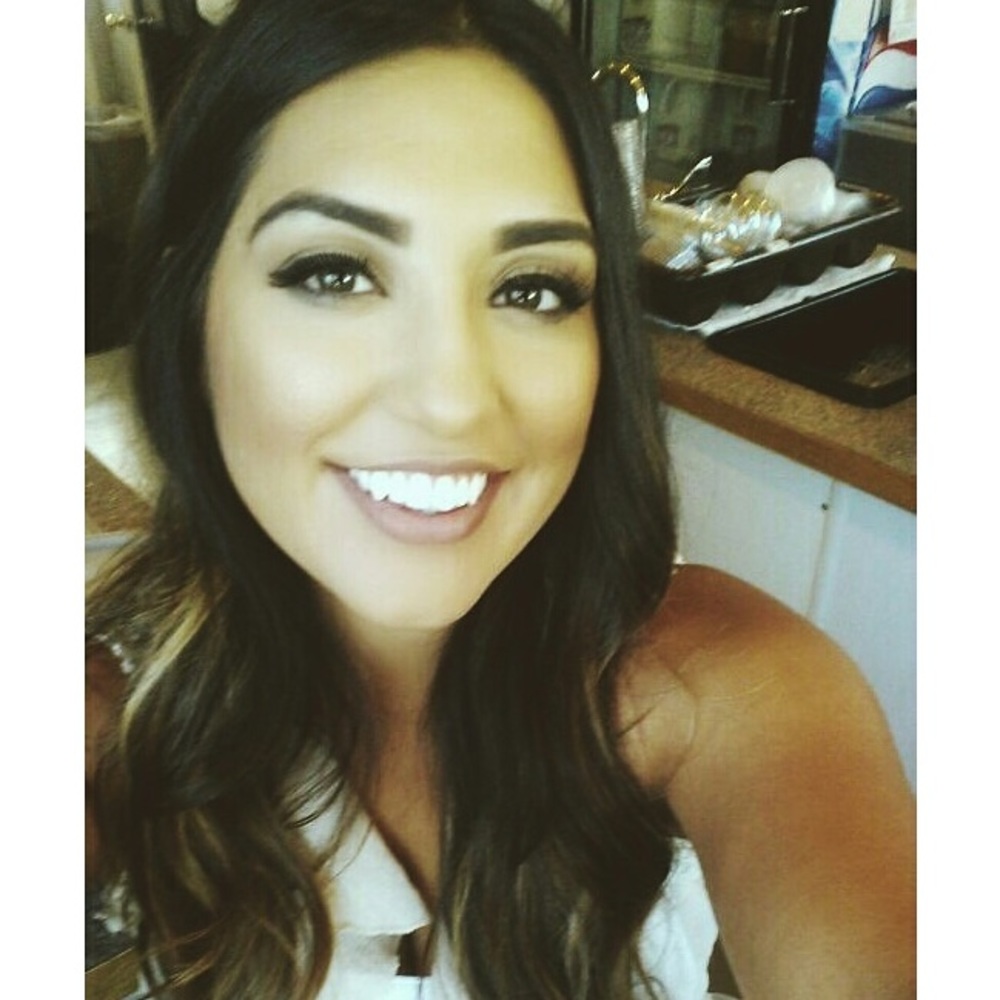 Meet your Posher, Rebecca