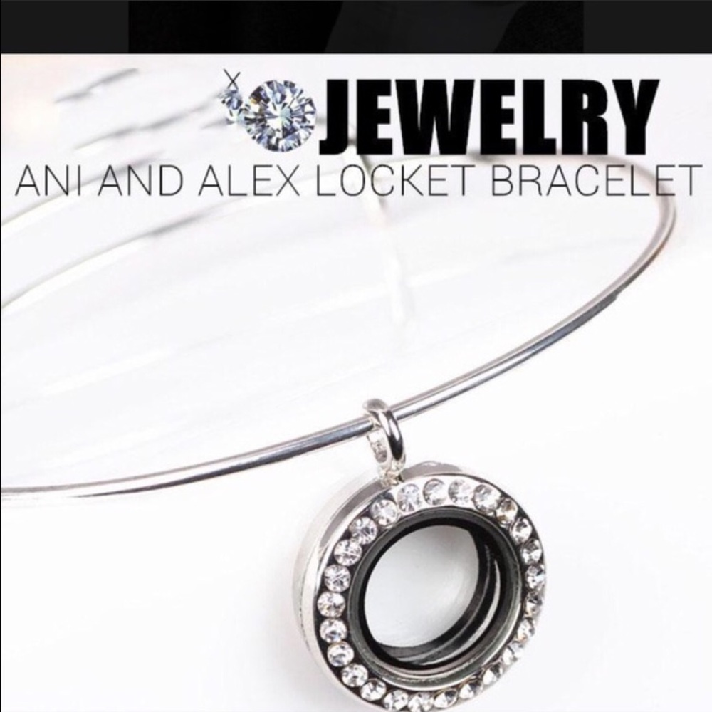 💰💰Bangle Locket Bracelets (2) - Picture 2 of 4