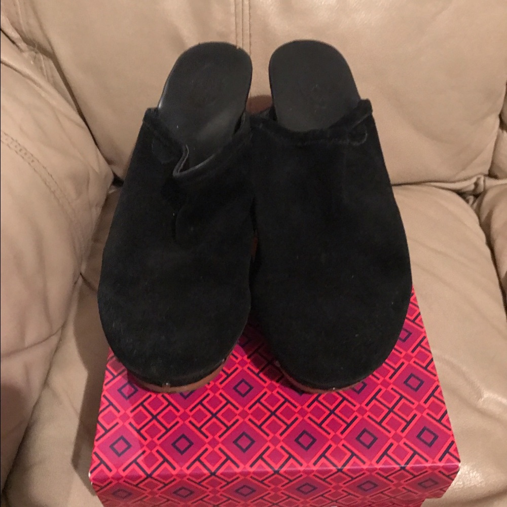 American Eagle shoes