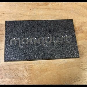 Urban Decay moon dust palette