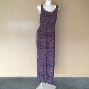 Jumpsuit key hole back