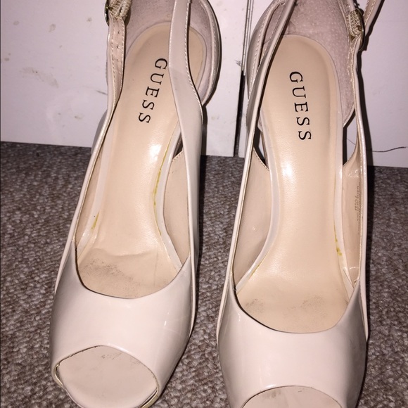 Guess Stilettos - Picture 2 of 4