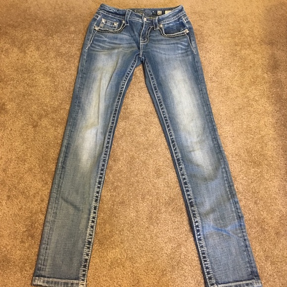 Miss Me Jeans - Picture 2 of 3