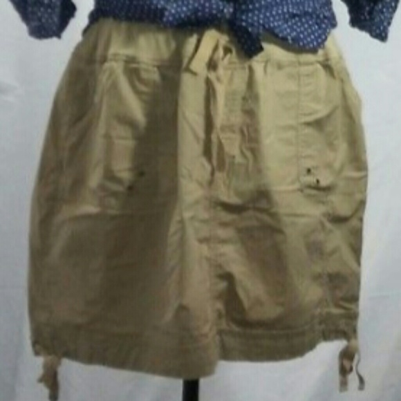 Old Navy khaki cargo skirt - Picture 1 of 2