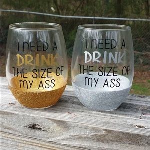 Glittered wine glass