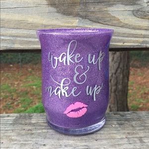 Make up brush holder