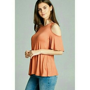 Final price.Salmon cold-shoulder swing top (S,M&L)