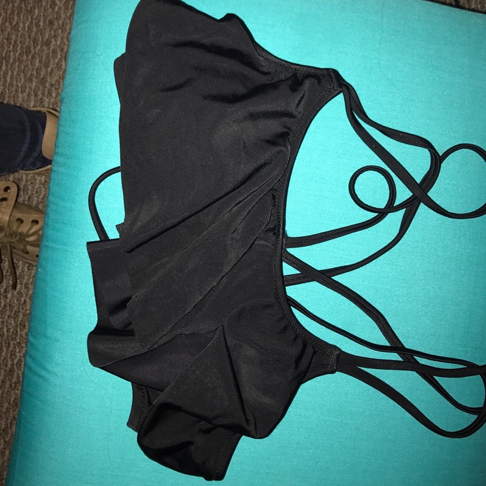 Victoria's Secret PINK flounce bathing suit top