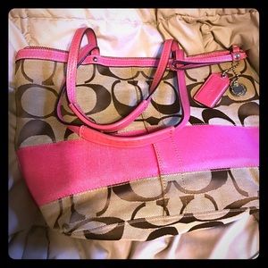 Coach handbag
