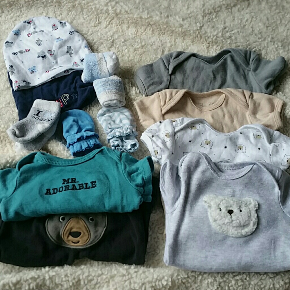 Baby boy  onesies , long sleeve ,mittens and sock
