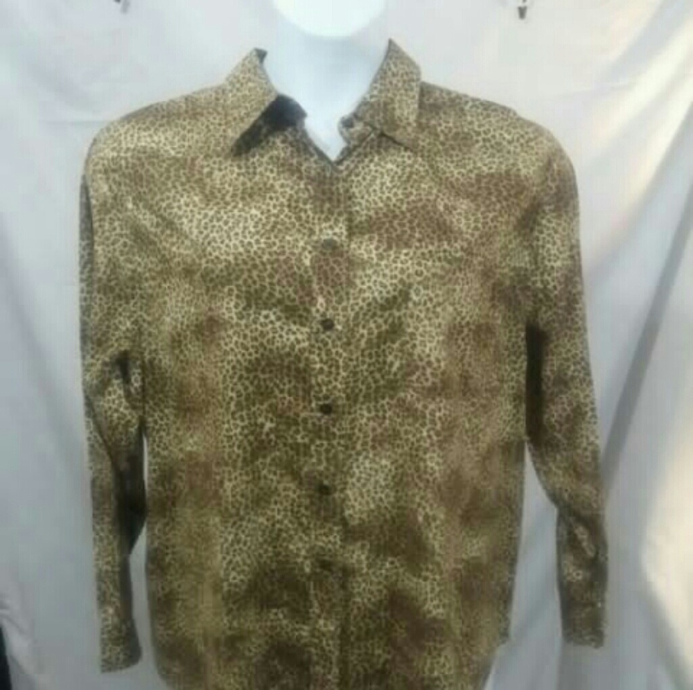 Jones New York button down cheetah blouse