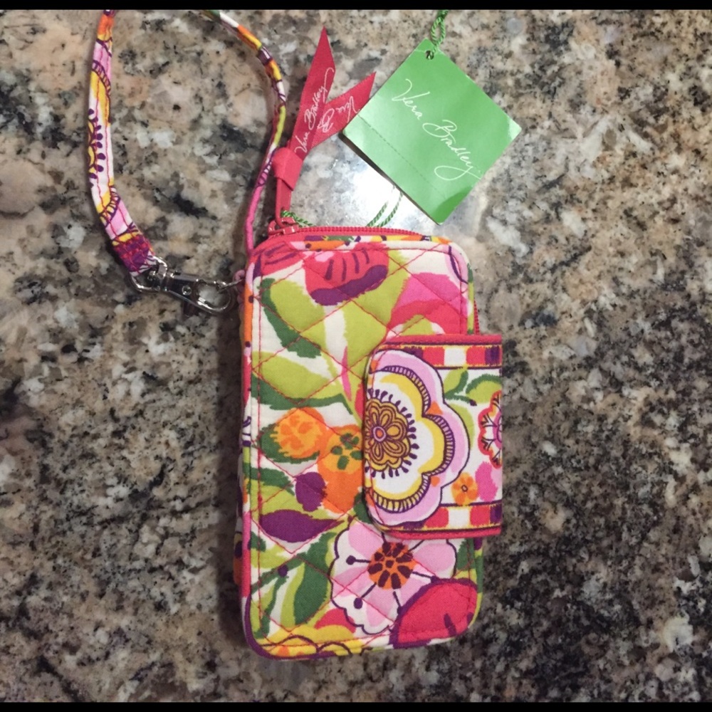 NWT VERA BRADLEY Smartphone wristlet- Clementine