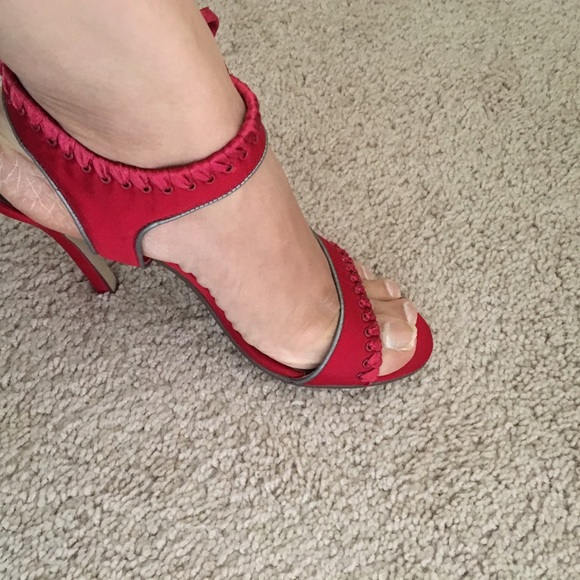 Excellent condition heels - Picture 4 of 4