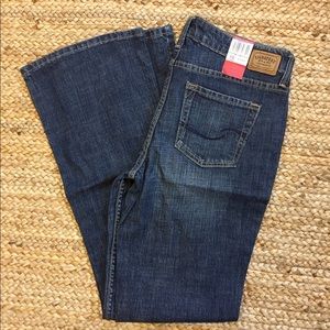 Levi's boot cut jeans 10 long NWT