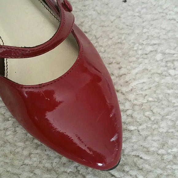 Red Shoe - Picture 2 of 3
