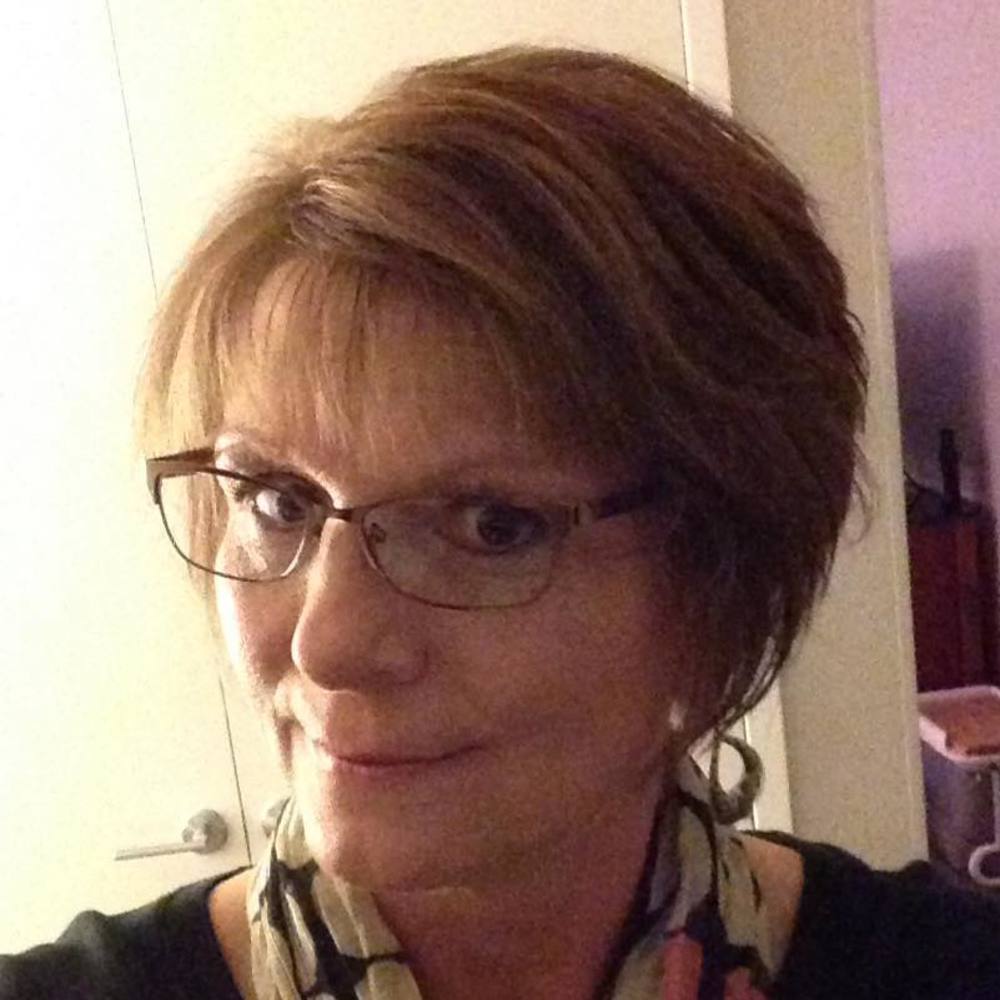 Meet your Posher, Kelly