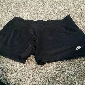 Athletic shorts
