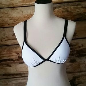 Rue 21 white and black pushup bikini top