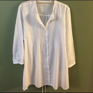 White Aeropostale XL  shirt