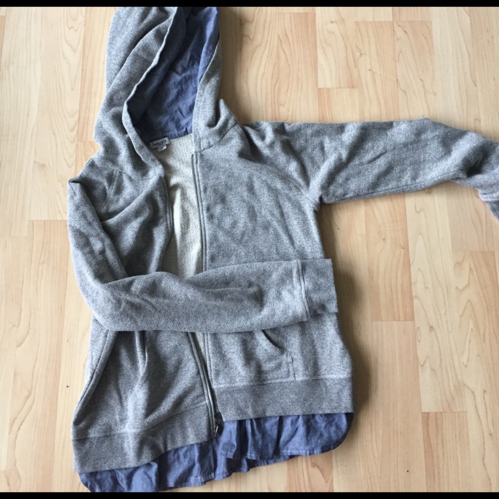 Splendid hoodie with ruffle
