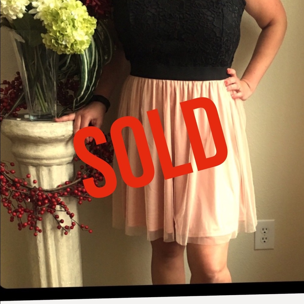 Brand New lace and tulle elegant dress NEVER WORN