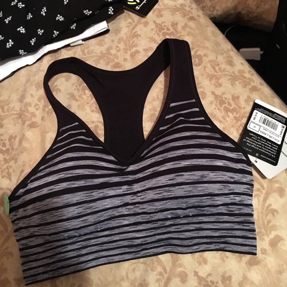 Sports bra black and grey