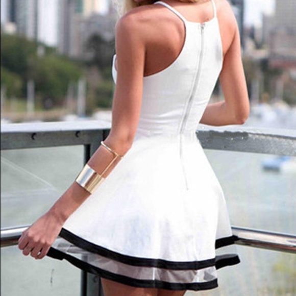 New Blue or white Flirty Summer Dress - Picture 3 of 8