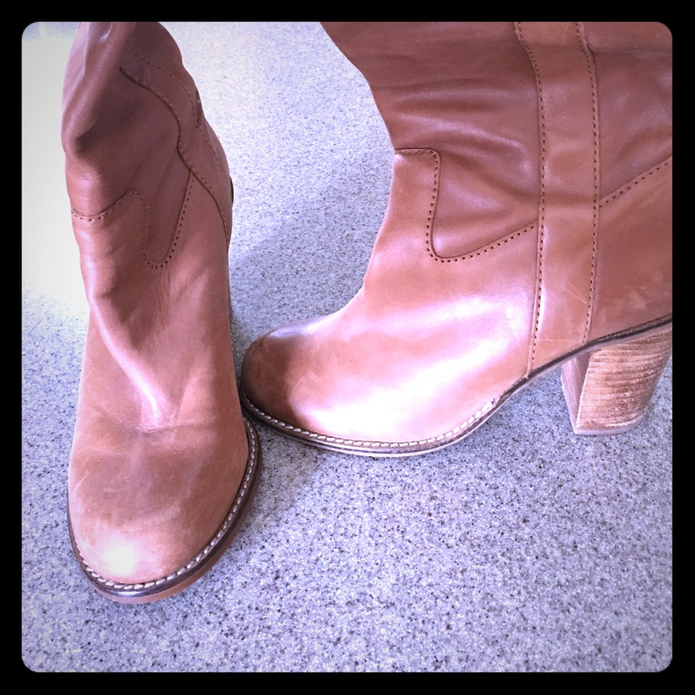 Lucky brand leather boots