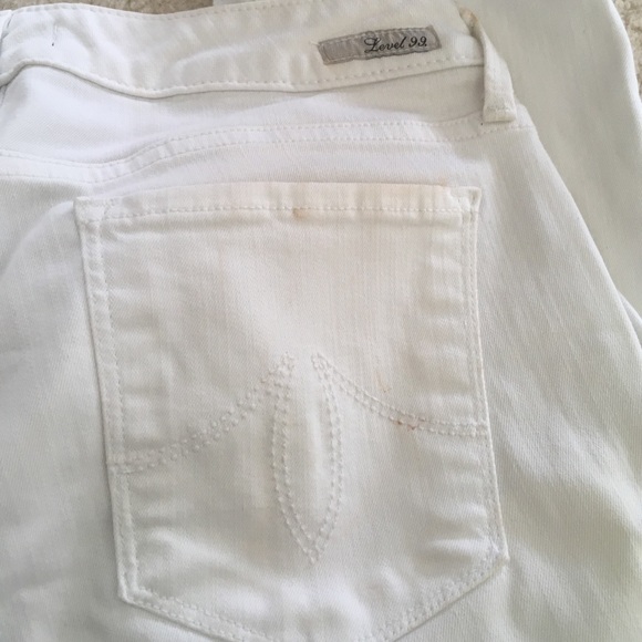 Jeans - Picture 3 of 3