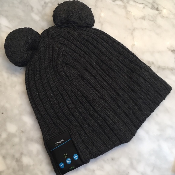 RotiBox washable wireless music beanie! - Picture 2 of 4