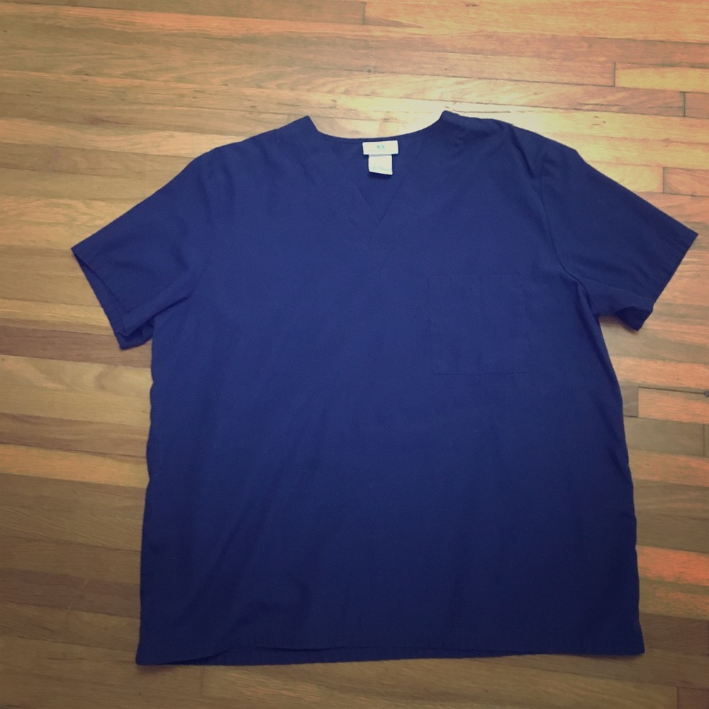 Hardly used unisex scrub top
