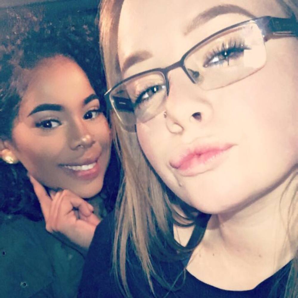 Meet your Posher, Taylor