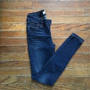 Bullhead Size 3 Skinny Jeans