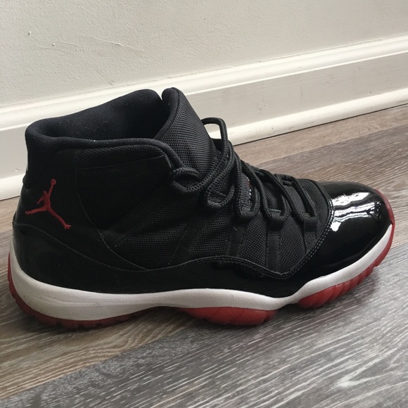 Air Jordan 11 Retro 2012 Release - size 13 - Picture 3 of 8