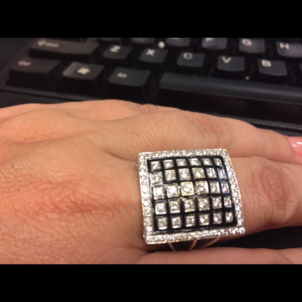 Diamond statement ring - Picture 2 of 2