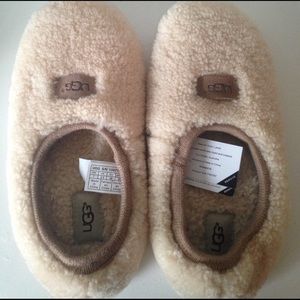 UGGs Slippers