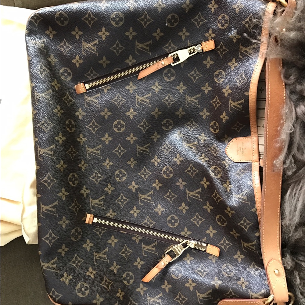 Authentic Louis Vuitton Delightful GM