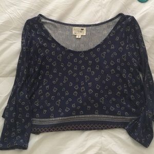 🌙 NWOT CROP TOP 🌙